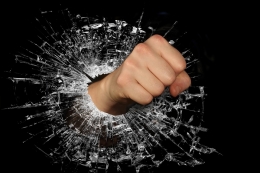 Getting (too) angry on the internet