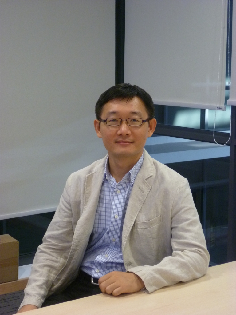 Lin Qiu | In-Mind