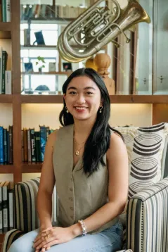 Portrait photo of Anika Cukingnan